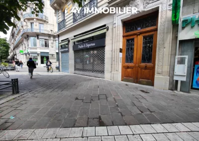 GRENOBLE  – Local Commercial