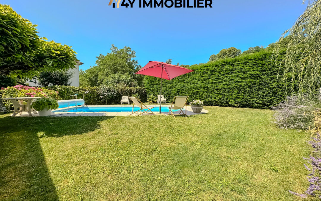 VINAY – Maison familiale avec piscine