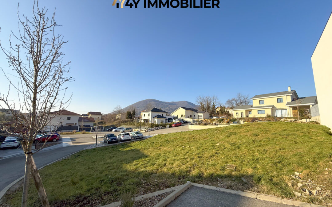 VOIRON – Terrain constructible