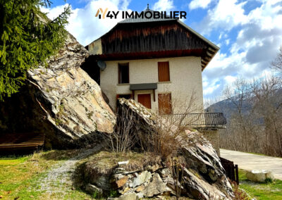 SAINT-COLOMBAN-DES-VILLARDS – Charmante Maison Savoyarde