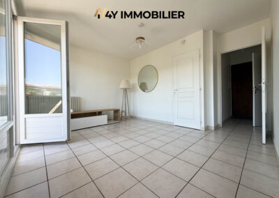 LE PONT DE CLAIX – A LOUER T1 BIS MEUBLE DE 33.21 M2