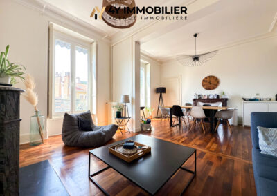 GRENOBLE – Hyper centre – Appartement 4 pièces de 110 m2