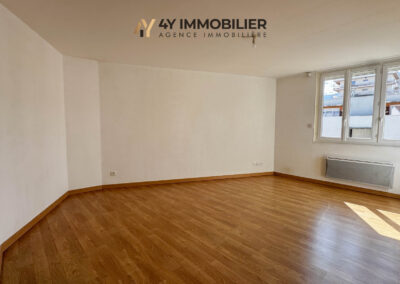 GRENOBLE- A LOUER T2 DE 53.52 M2