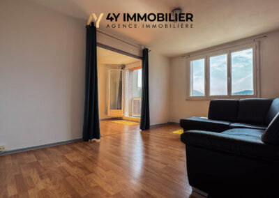 GRENOBLE- A LOUER T3 DE 54.90 M2