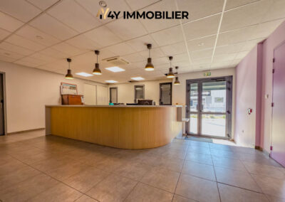 ECHIROLLES – LOCAUX PROFESSIONNELS