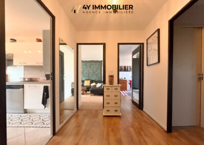 ÉCHIROLLES – Appartement type T4 avec terrasse