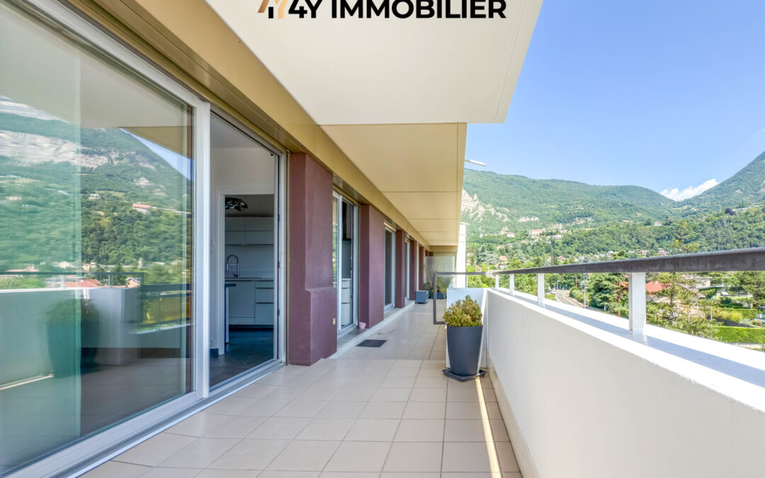 MEYLAN – A LOUER T5 DE 150.02 M2