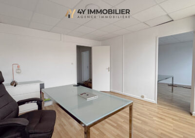 À LOUER BUREAU DE 56,60 M2