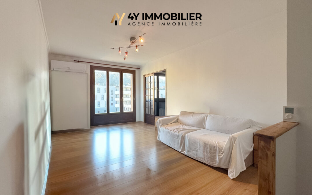 ECHIROLLES – A LOUER T4  DE 72.96 M2