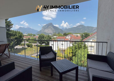 FONTAINE- A LOUER T2 MEUBLE DE 43.20 M2