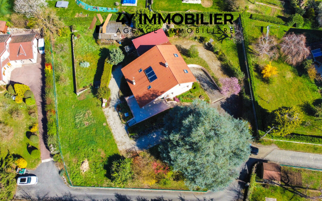 CHAMPAGNIER – Maison avec fort potentiel